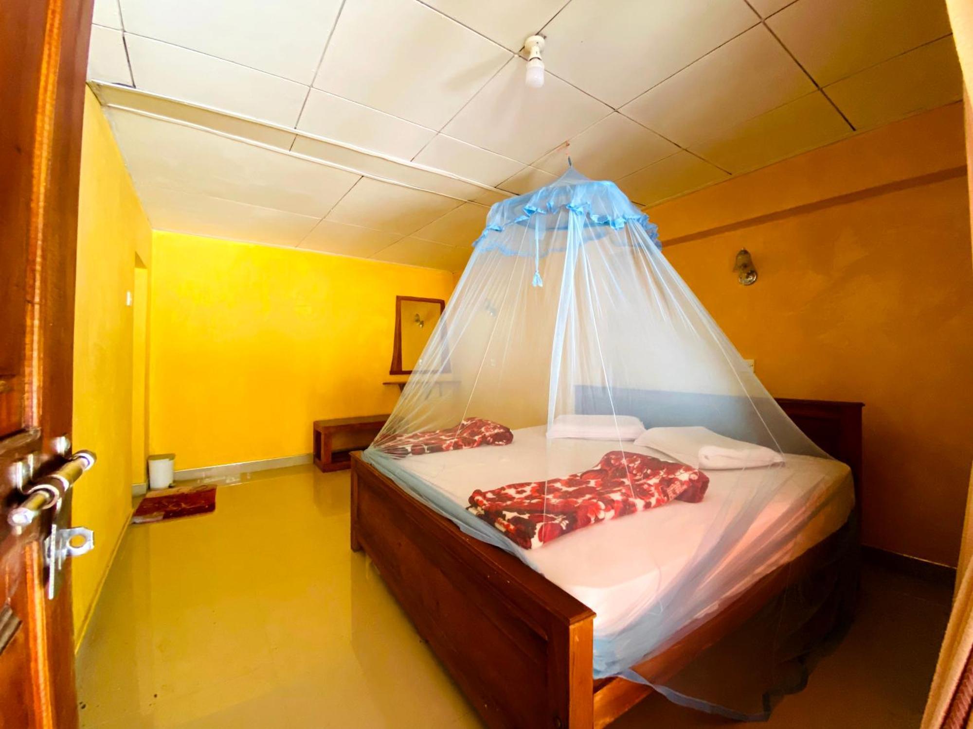 Omi Relax Inn เอลลา ภายนอก รูปภาพ